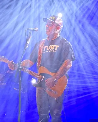 Aaron Lewis and The Stateliners Lancaster