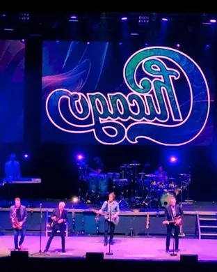 Chicago - The Band Camden