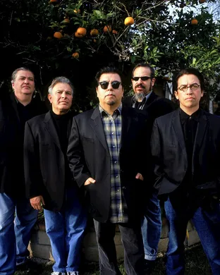 Los Lobos King Of Prussia