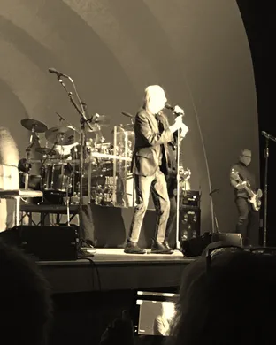 Three Dog Night Easton