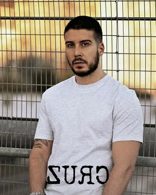 Vinny Guadagnino Levittown